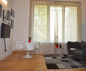 bright and silent apartment near two towers Bologna Italy