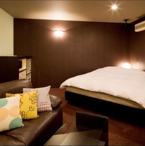 NearBy Hotel