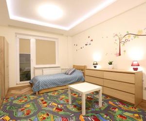 Sunny & Spacious 2 Bedroom Apartment Kaunas Lithuania