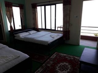 Hotel pic Himalayan crown lodge