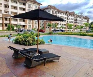 2brs beside SM Mall free Wi-Fi Davao Philippines