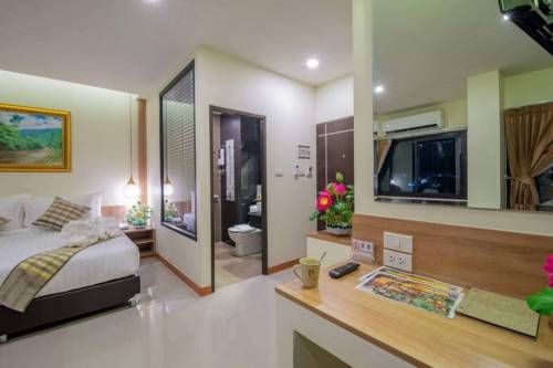 Hotel Photo 6