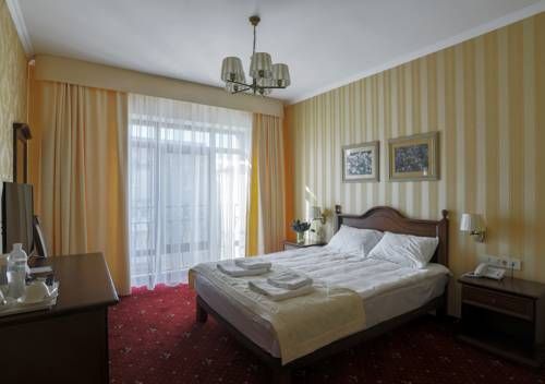 Hotel Photo 8