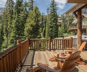 Moonlight Mountain Home | 9 Happy Trails Big Sky United States