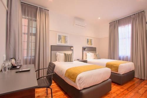 Hotel Photo 1