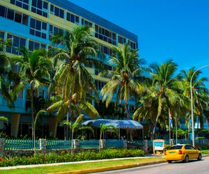 Marazul - Adults Only Over 18 Vedado Cuba