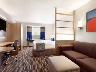 Hotel pic Microtel Inn & Suites by Wyndham Carlisle