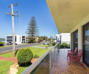 Champagne Court 1 with Water Views Tuncurry Australia