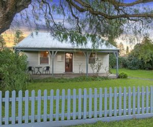 Plovers Rest - central 3 bedroom cottage with small orchard Port Fairy Australia