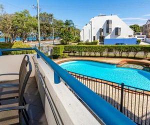 Everything you need including a pool! Karoonda Sands Apartments Bongaree Australia