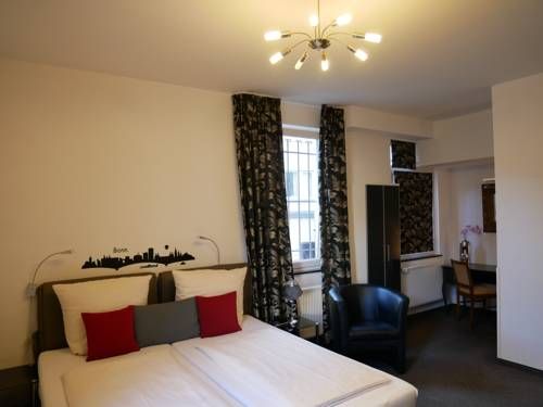 Hotel Photo 9
