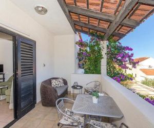 Apartments Derado Supetar Croatia