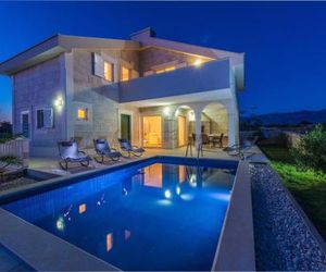 Villa Stani, luxury villa with a pool Novaglia Croatia
