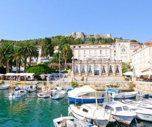 Studio Apartment in Hvar Town with Sea View, Balcony, Air Conditioning, Wi-Fi (3666-1) Hvar Croatia