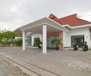 RedDoorz Plus @ Demangan Gejayan Yogyakarta Indonesia