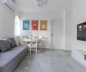 Luxurious Nachlaot Shuk Apartment (NEW!) Jerusalem Israel