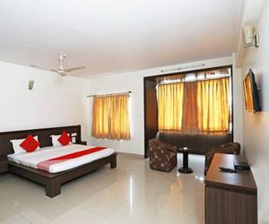 OYO 16586 Pragati Beach Resort Puri India