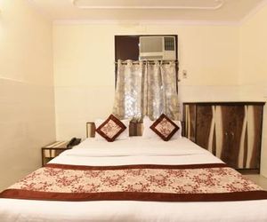 OYO 22322 Shubham Palace Faridabad India