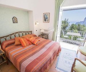 Capri Villa Sleeps 8 Pool WiFi Capri Village Italy