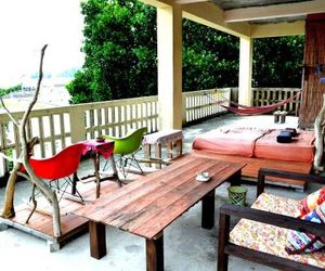 Backpackers Guesthouse Border Nago Japan