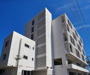 アルセ琉球ハーバーステイ Naha Japan