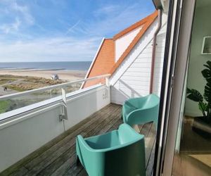 Windkracht 10 Penthouse in Badhuis Cadzand Cadzand Netherlands