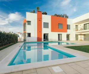 Best Houses 23: Stunning Apartment, Great Location Ferrel Portugal