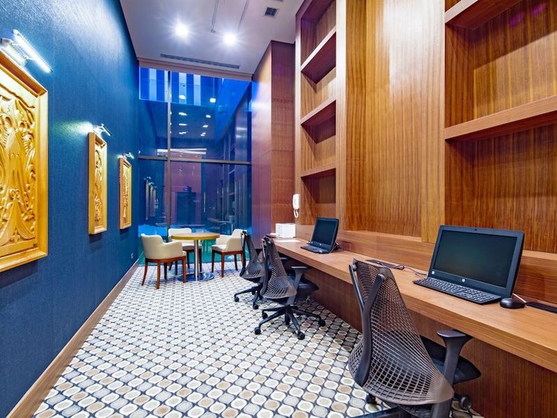 Hotel Photo 12