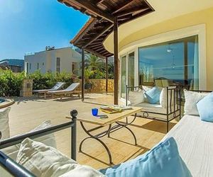 Kalkan Villa Sleeps 12 Pool Air Con WiFi Kalkan Turkey