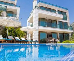 Kalkan Villa Sleeps 9 Pool Air Con WiFi Kalkan Turkey