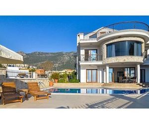 Kalkan Villa Sleeps 10 Pool Air Con WiFi Kalkan Turkey