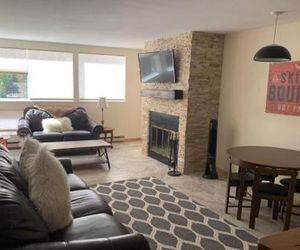 `Spacious 1 Bedroom + Loft Remodeled East Vail Condo #7K Hot Tub & Market. Vail United States