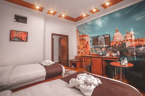 Hotel Photo 1