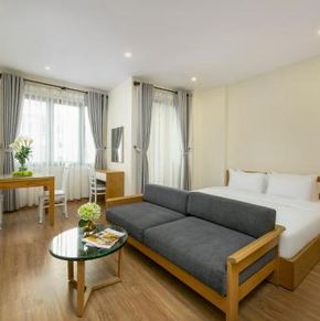 NearBy Hotel