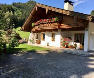 Ferienwohnung Bacher Oberkumbichl 900 Mayrhofen Austria