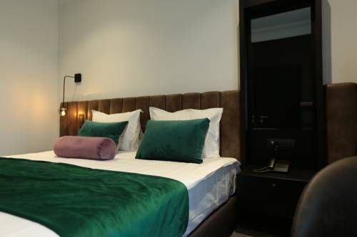 Hotel Photo 9