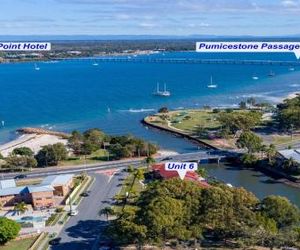 Elegant Waterfront Gem where the Ocean meets the Canal! Bongaree Australia