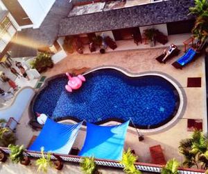 Bodega Phuket Party Resort Karon Thailand