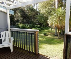 2/9 Donlan Rd - Delightful Donlan Mollymook Australia