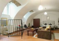 Отзывы Historic romantic apartment with Private Entrance, 1 звезда