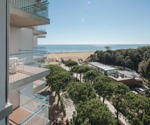 Appartamenti BIANCO NERO Lignano Sabbiadoro Italy