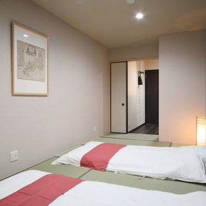NearBy Hotel