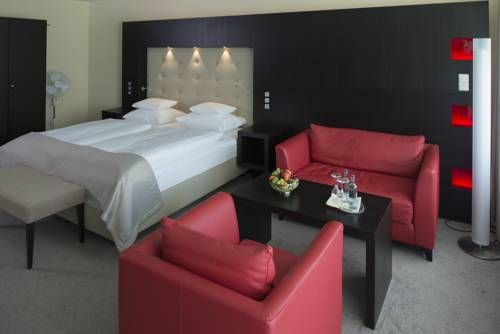 Hotel Photo 9