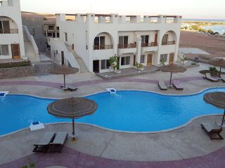 Hotel pic Half Moon - Sunny Dahab resort