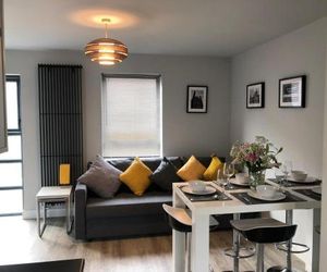 City Centre Townhouse-3 Bedrooms & Parking - BHR Apartments Belfast United Kingdom