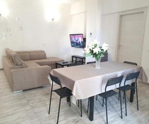 Savannah Charme Apartment La Spezia Italy