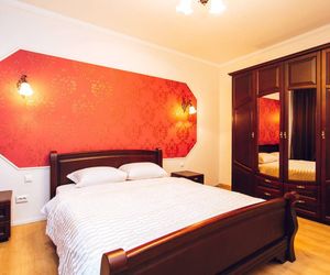 Three bedroom apartment str. Lev Tolstoi 24/1 Chisinau Moldova