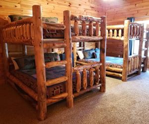 Three Bears Lodge Shady Grove United States