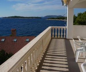 Apartmani Suton Primosten Croatia