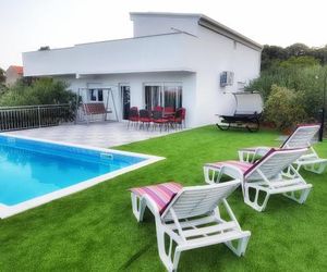 Family friendly house with a swimming pool Kastel Novi (Kastela) - 16199 Kastel Novi Croatia